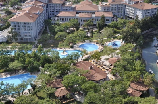 AK-KA HOTELS ANTEDON DE-LUXE