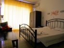 LOUTANIS - 6